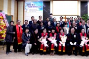 목사 안수 단체사진13.jpg