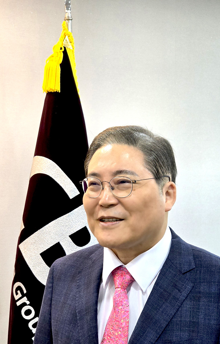 CBS 이사장 소장석 목사.jpg