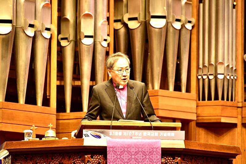 대표회장 김정석 감독_설교.jpg