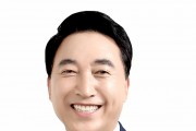박수현_충남도지사_동정용_사진.jpg