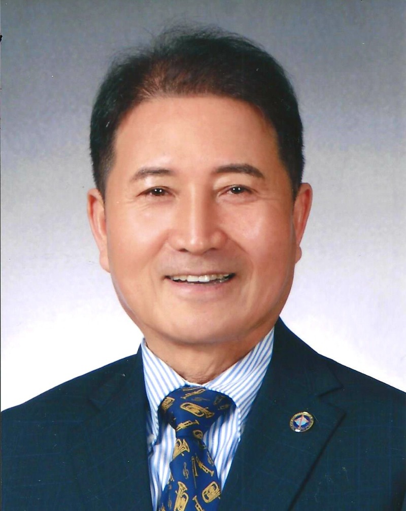 세기총 대효회장 전기현 장로.jpg